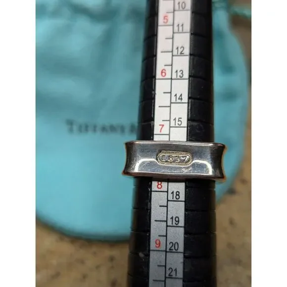 Tiffany & Co. 1837 Square Ring – Sterling 925, Size 7.5 w/ Pouch - Picture 7 of 7